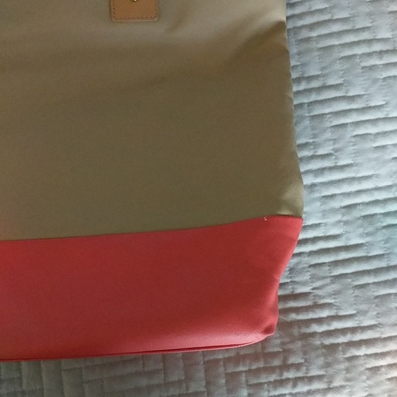 Tory Burch Tote - Picture 5 of 7